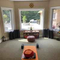Thriving Yogi Studio ico