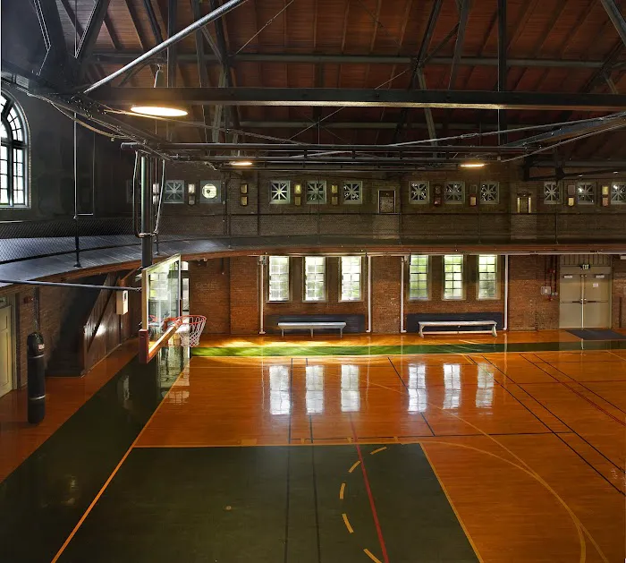 Iglehart Gym Picture 5