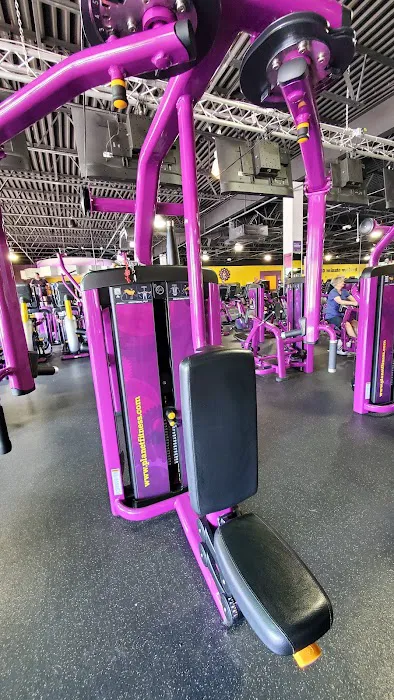 Planet Fitness Picture 1