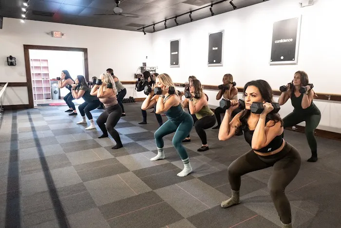 Pure Barre Crofton Picture 5