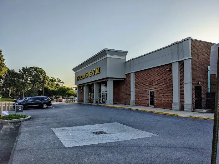 Gold's Gym Picture 8