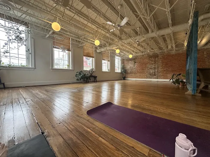 groundswell yoga annapolis Picture 3