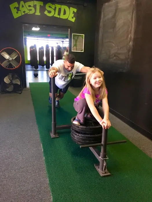 RISE Fitness & Kickboxing Picture 4