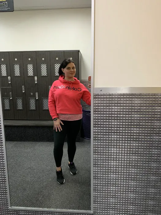 Planet Fitness Picture 10