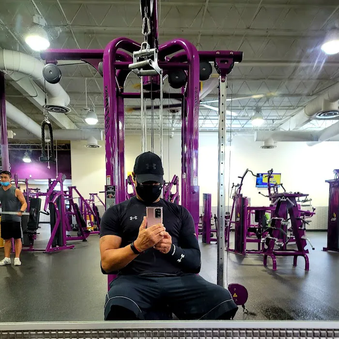 Planet Fitness Picture 3