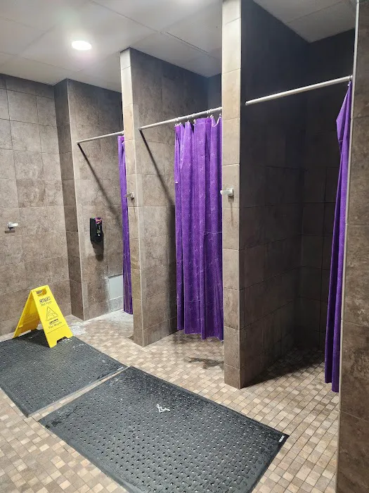 Planet Fitness Picture 2