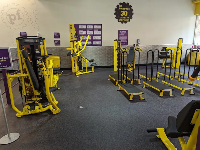 Planet Fitness Picture 5