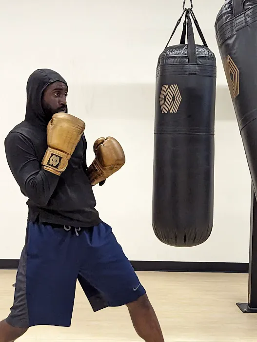 Mayweather Boxing + Fitness Picture 7