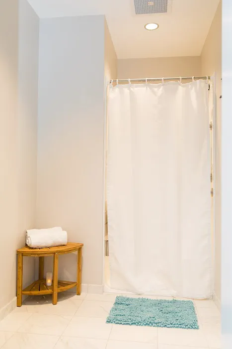 Blue Lotus Yoga Studio Picture 7