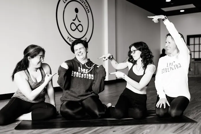 Love Evolution Yoga Studio Picture 2
