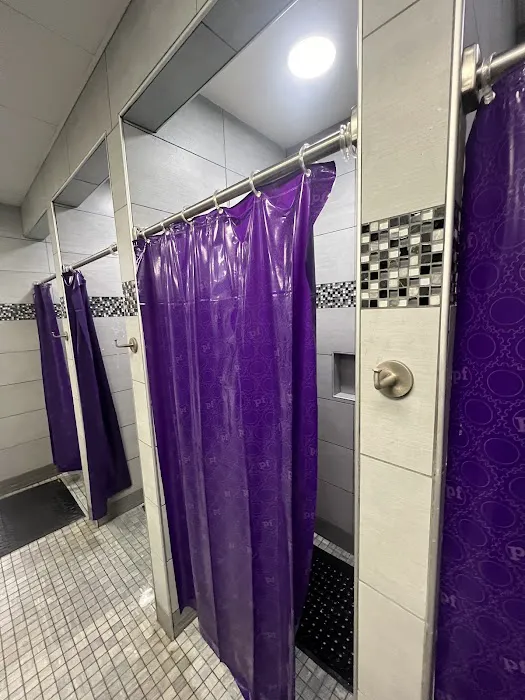 Planet Fitness Picture 2
