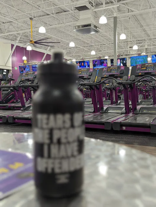 Planet Fitness Picture 7