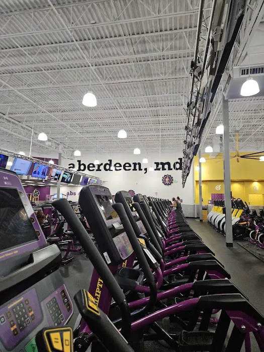 Planet Fitness Picture 6