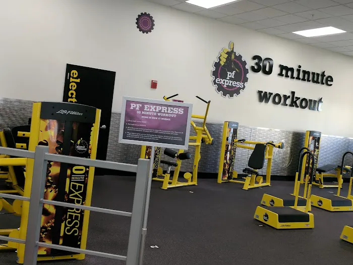 Planet Fitness Picture 5