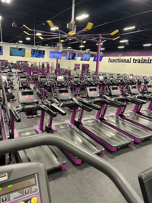 Planet Fitness Picture 2