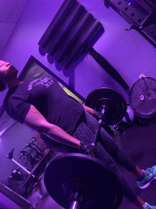 Life Addicts Studio Picture 3