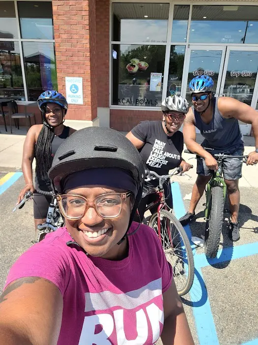 Life Addicts Studio Picture 7