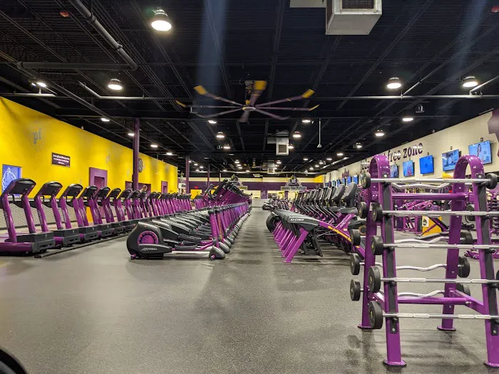 Planet Fitness Picture 2