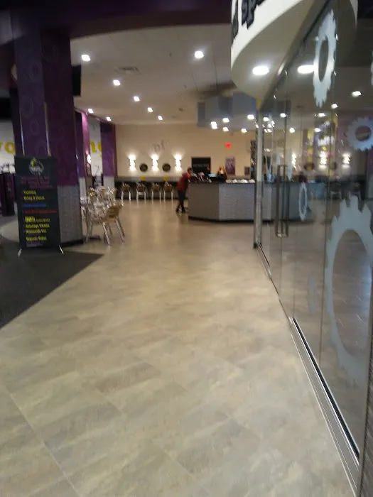 Planet Fitness Picture 7