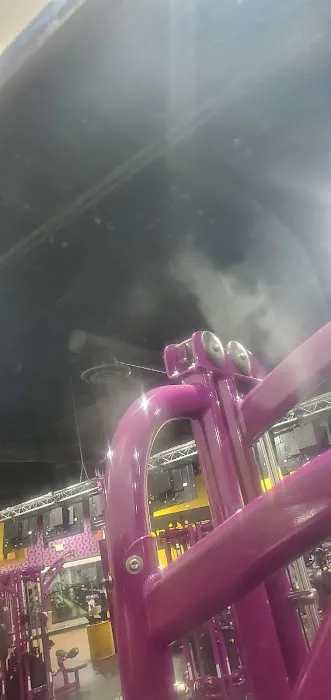 Planet Fitness Picture 3