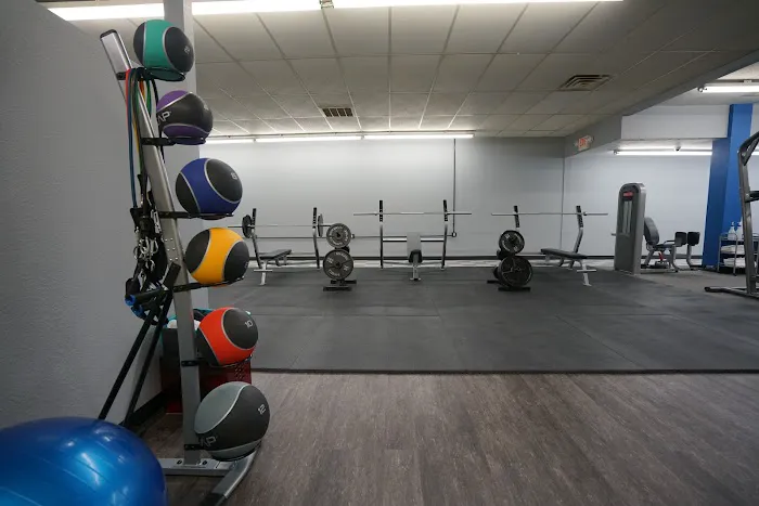 Ionia 24/7 Fitness Picture 8