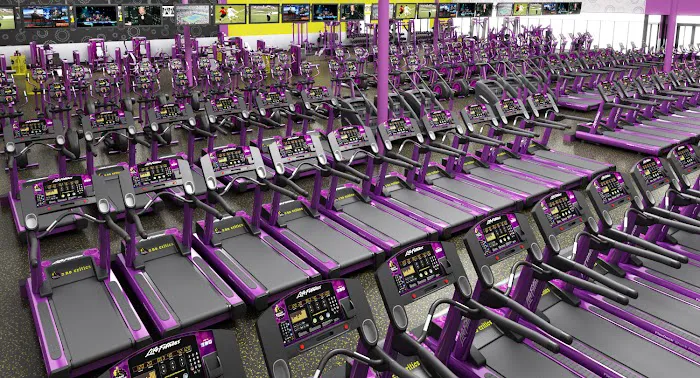 Planet Fitness Picture 3