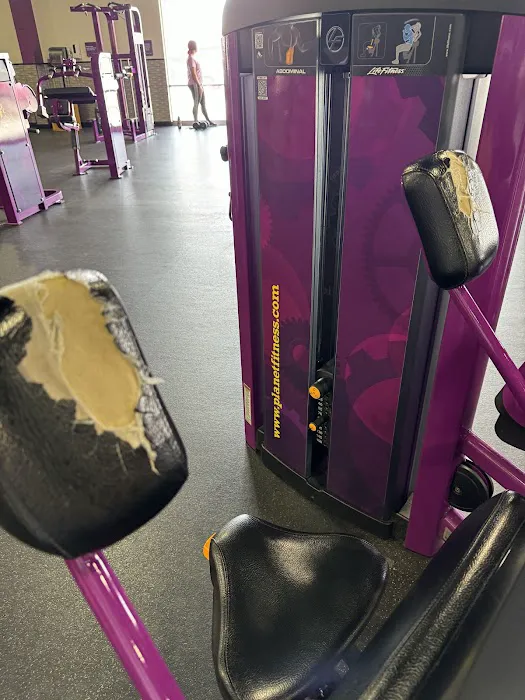 Planet Fitness Picture 9