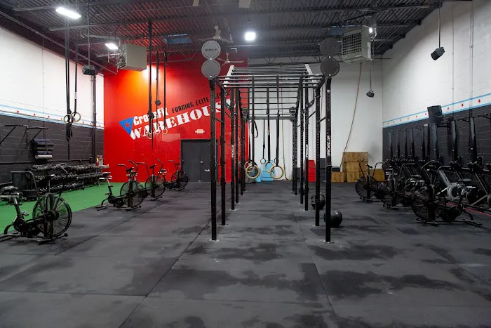 CrossFit Warehouse - Group Fitness in Alsip, IL Picture 3