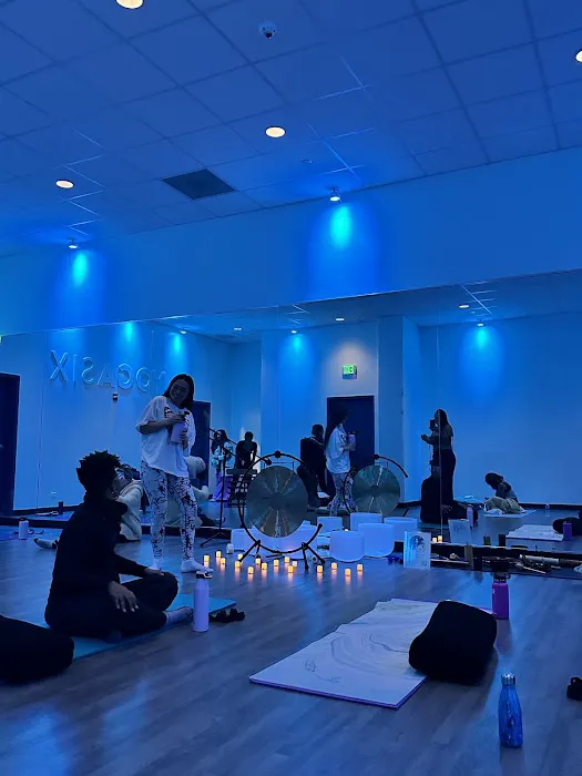 YogaSix Hyde Park Picture 3