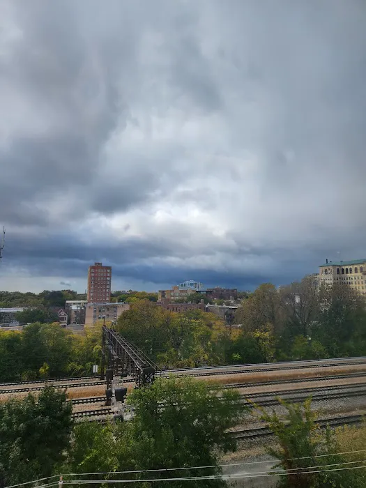 LA Fitness Picture 4