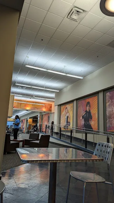 LA Fitness Picture 5