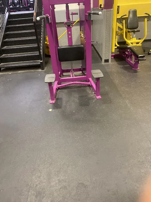 Planet Fitness Picture 10