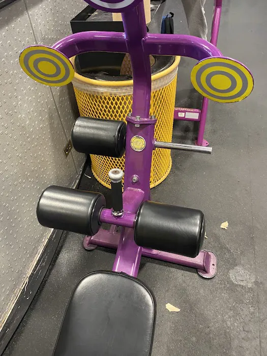 Planet Fitness Picture 7