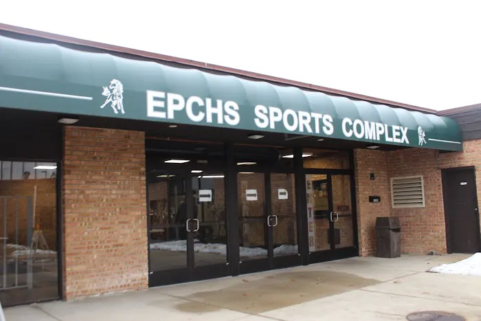 Evergreen Racquet & Fitness Picture 5