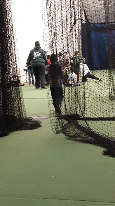 Evergreen Racquet & Fitness Picture 8