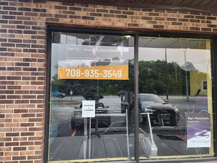 Regi's Fitness Studio Picture 2