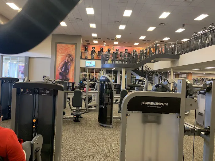 LA Fitness Picture 2