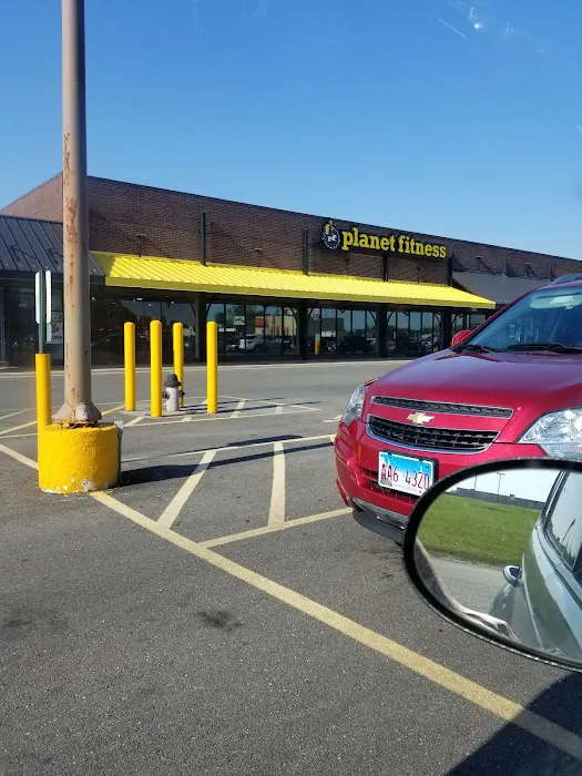 Planet Fitness Picture 7