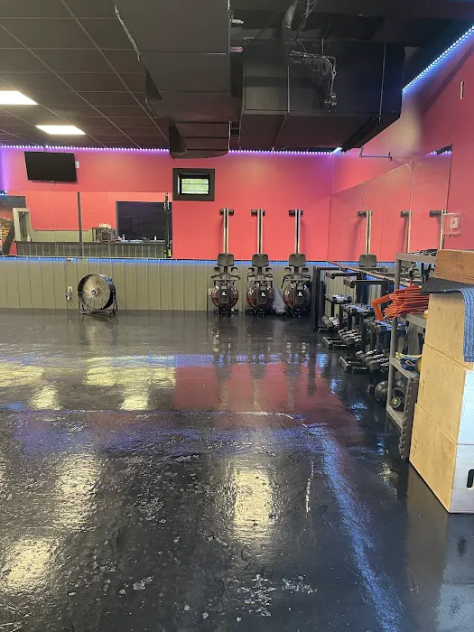 MOTIVATE. Women's Fitness Picture 7