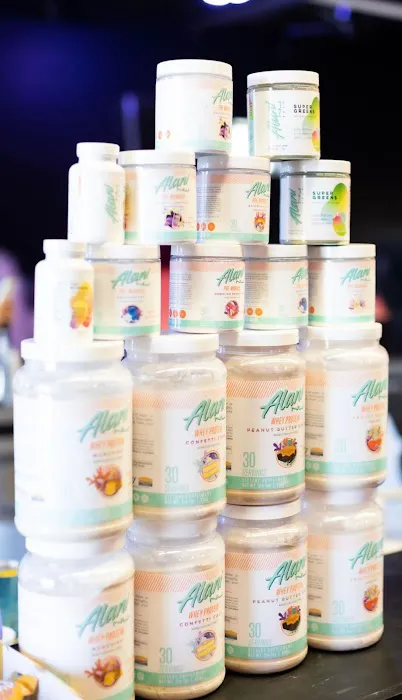 MOTIVATE. Women's Fitness Picture 5