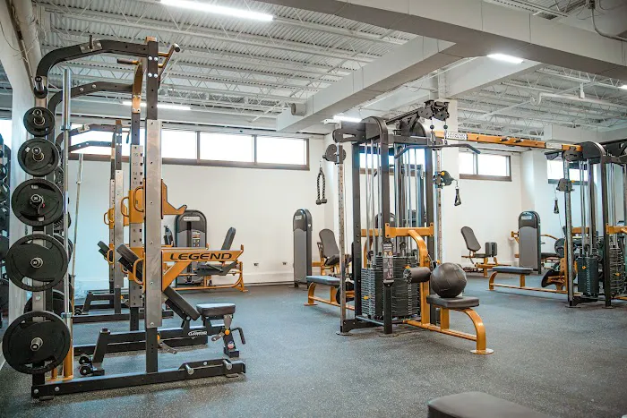 Vault 24/7 Fitness Picture 1