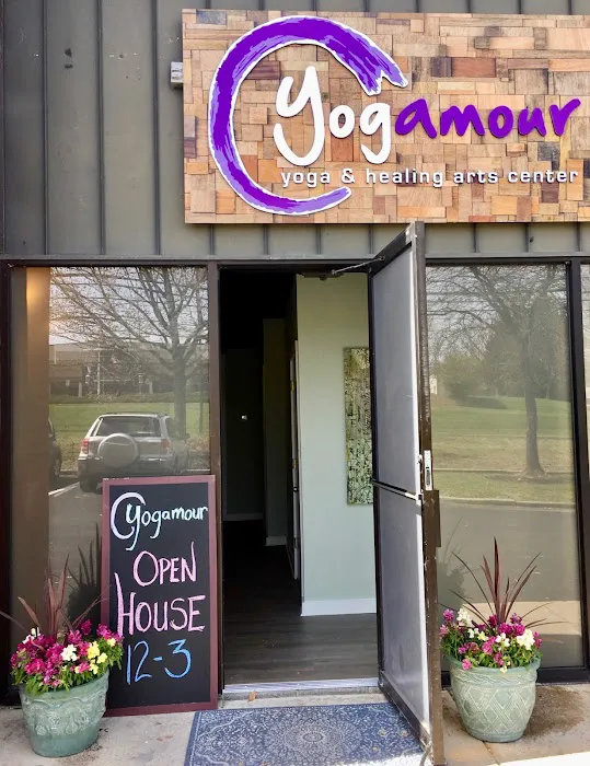 Yogamour Yoga & Healing Arts Center Picture 8