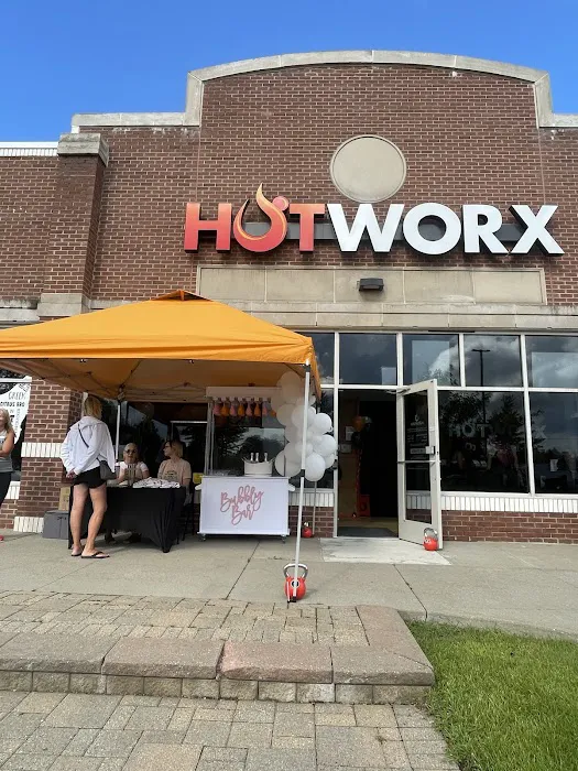 HOTWORX - Oxford, MI - Lake Orion Picture 2
