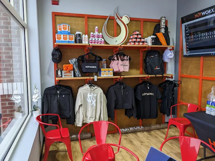 HOTWORX - Oxford, MI - Lake Orion Picture 7