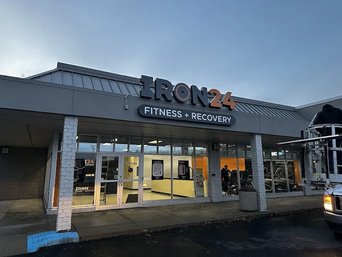 Iron 24 Fitness + Recovery Picture 4