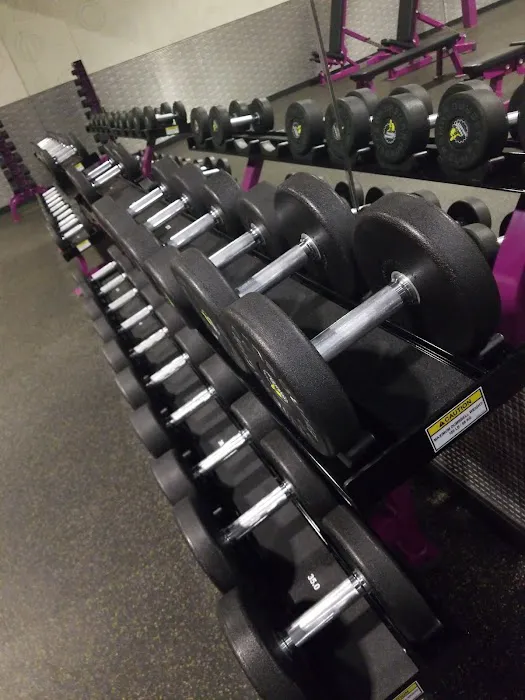 Planet Fitness Picture 7