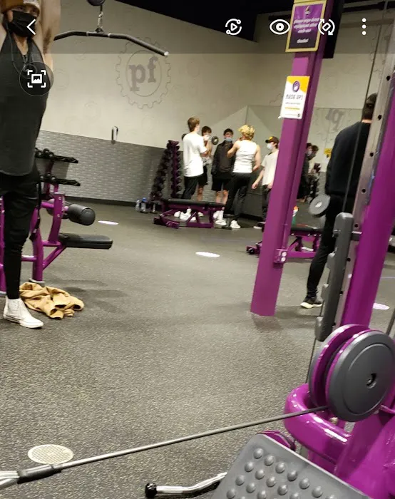 Planet Fitness Picture 6