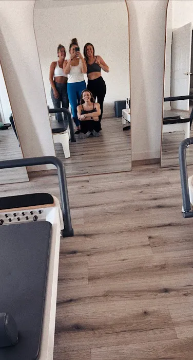 toned studio pilates Picture 9