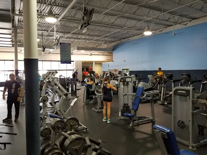 Cutting Edge Health & Fitness Picture 8