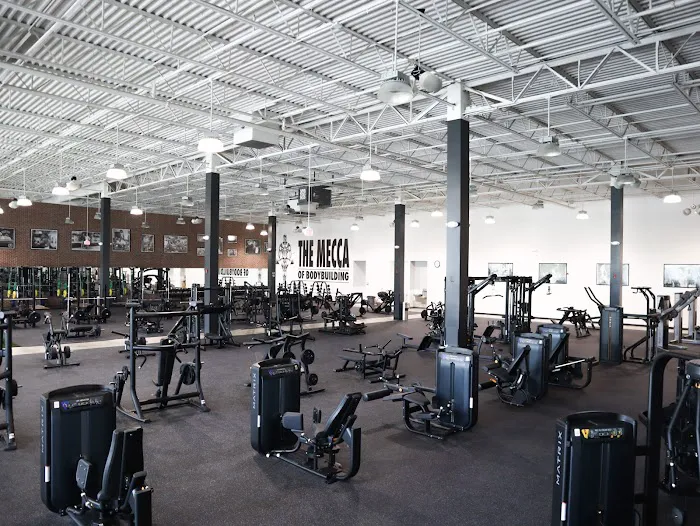 Gold's Gym - Germantown Picture 7